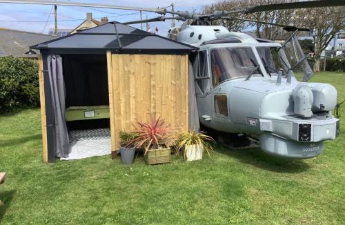 The Lizard Other | Haelarcher Helicopter Glamping