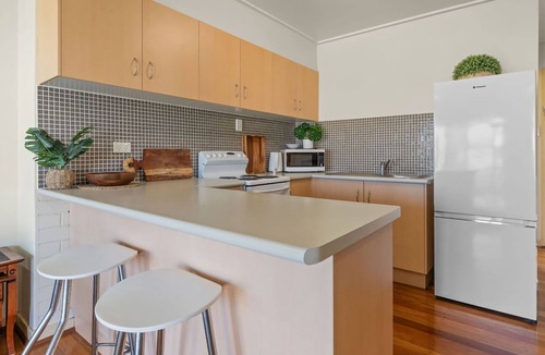 East Ballina House | Haere Mai 2 - Comfortable Stroll to Shelly Beach