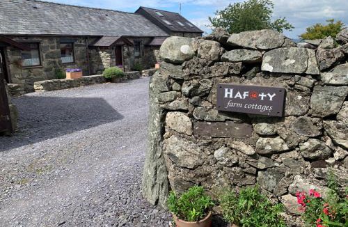 Dinas House | Hafoty Farm Cottages