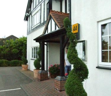 Balsall Common Hotel | Haigs Hotel