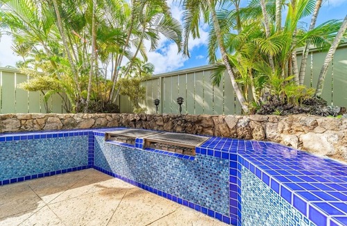 Kahuku House | Hale Nalu ~ The Surfer House