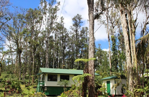 Nanawale Estates House | Hale Ohia Nui Relax in complete privacy in a tropical forest