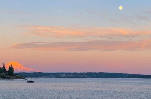 Gig Harbor House | Hale Passage Beach House