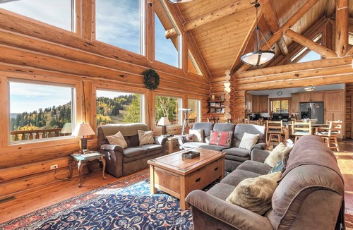 Powder Mountain Cabin | 'Hale’ Pow Mow' A slopeside retreat with views, comfort, and the spirit of Aloh