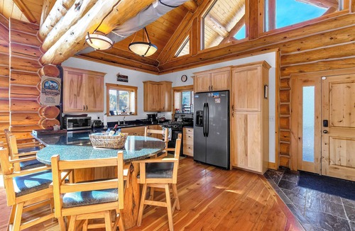 Powder Mountain Cabin | 'Hale’ Pow Mow' A slopeside retreat with views, comfort, and the spirit of Aloh