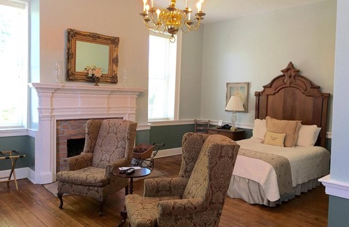 Rogersville Bed & Breakfast | Hale Springs Inn
