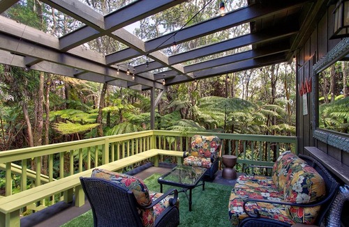 Royal Hawaiian Estates House | Halehikiola home