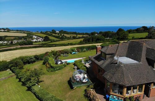 Torquay House | Halekulani Devon Homestay