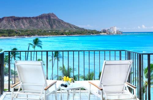 Waikiki Resort | Halekulani - NO RESORT FEE