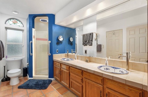 Alhambra Other | Half acre 5 bedroom 4 bath farmhouse. Huge Yard, Arcade, Firepit, Pool Phoenix!