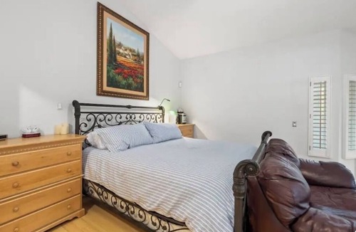 Alhambra Other | Half acre 5 bedroom 4 bath farmhouse. Huge Yard, Arcade, Firepit, Pool Phoenix!