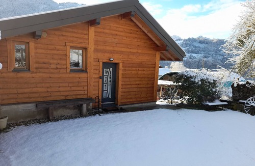 Chevenoz Ski Chalet | Half-chalet in the mountains