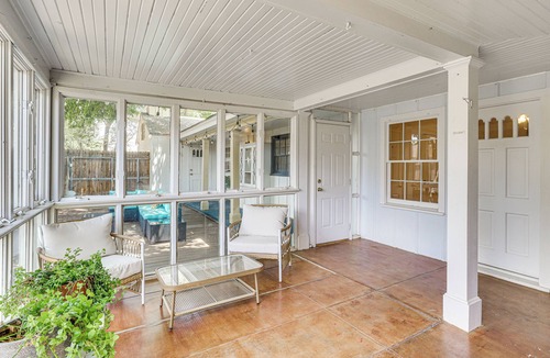 South Overton Cottage | Half-mi to Campus! Lubbock Home w/Fenced Yard