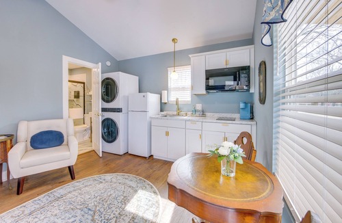 Jefferson Cottage | Half-Mi to Dtwn: New Cottage in Jefferson!