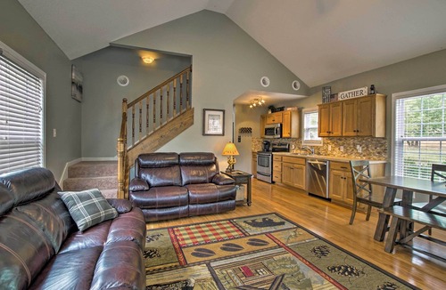 West Shore House | Half Mi to Yacht Club: Home by Perry Lake!