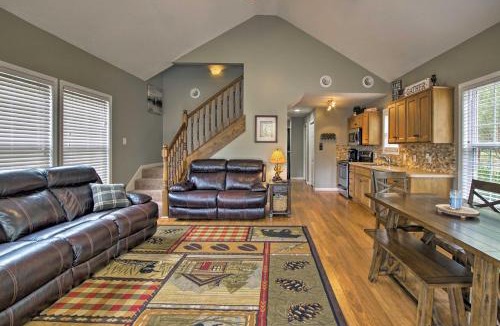 West Shore House | Half Mi to Yacht Club: Home by Perry Lake!