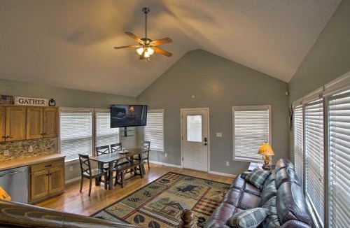 West Shore House | Half Mi to Yacht Club: Home by Perry Lake!