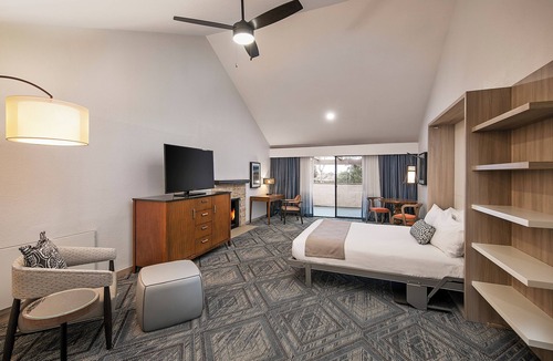 Half Moon Bay Hotel | Half Moon Bay Lodge