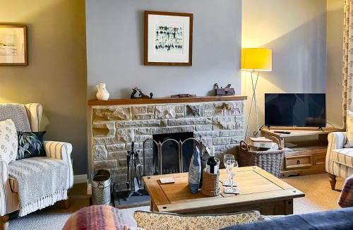 Scawton House | Half Moon Cottage