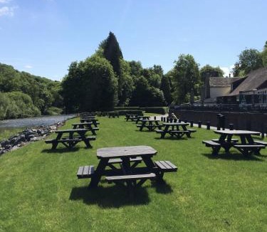 Jackfield Bed & Breakfast | Half Moon Jackfield