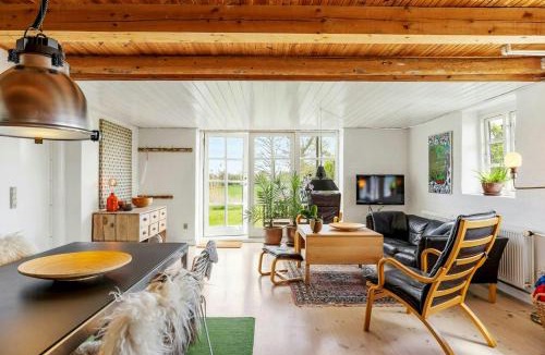 Ronde House | Half-Timbered Farm With Sea View At Kaløvig
