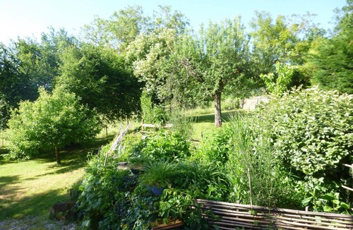 Lanquais House | Half-timbered house "gitealienor perigord