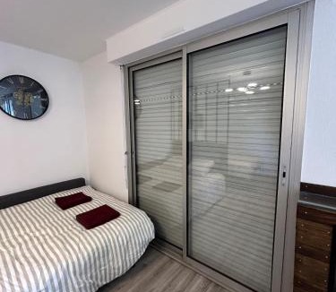 Claye-Souilly Apartment | Halfway between Disney and CDG