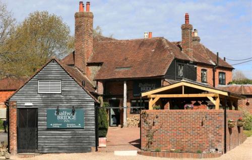 Lodsworth Hotel | Halfway Bridge