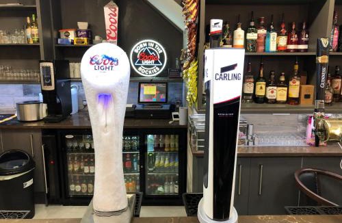 Coalville Hotel | Halfway Hotel