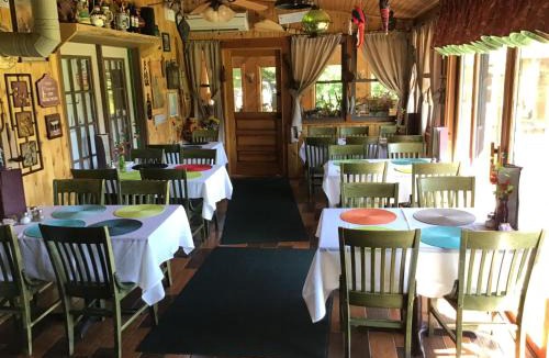 Elizabethtown Hotel | Halfway House Motel