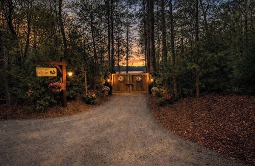Madawaska Valley Cottage | Halfway Lake Cabin | THE PERFECT GETAWAY