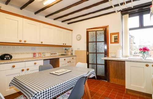 Belper House | HALFWAYS, pet friendly, with a garden in Belper