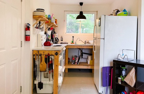 Highlands East Cottage | Haliburton Highlands Cottage with Lake Access and private dock!