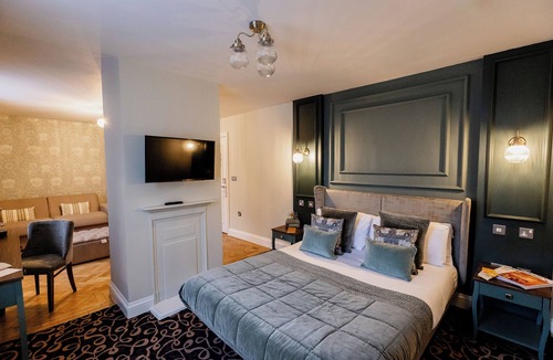 Sheffield Hotel | Halifax Hall