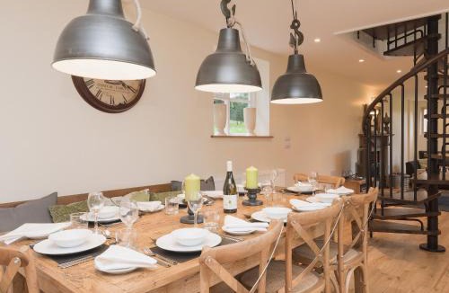 Brampton House | Hall Cottage