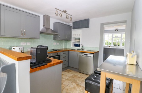 Ovington House | HALL COTTAGE, pet friendly, with open fire in Ovington