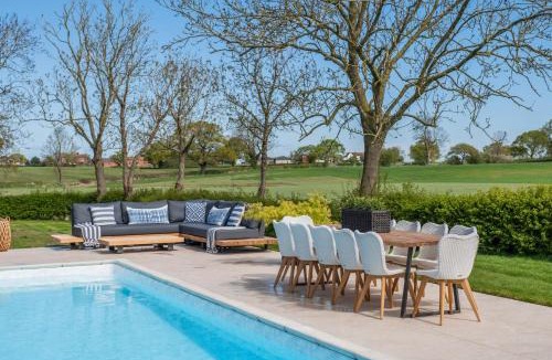 Nantwich House | Hall O'Coole