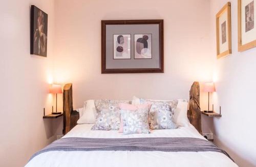 Nunnington Apartment | Hall View Guest Suite