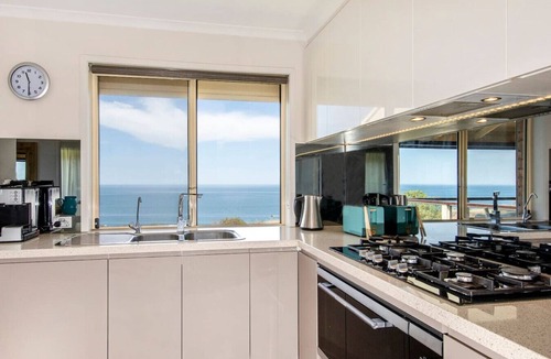 Hallett Cove House | Hallett Cove Hideaway | By Host Solutions