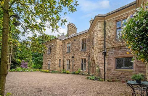 Alfreton House | Hallfield Hall