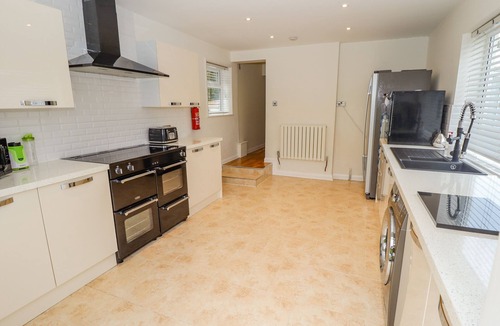 Skegness Cottage | Hallstead