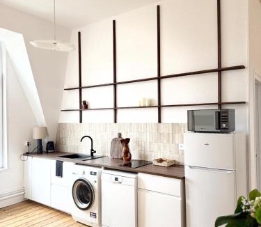 Halluin Apartment | Halluin Marthe Nollet