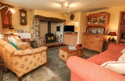 Petrockstowe House | Hallwood