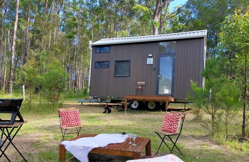 Crescent Head House | Halo at Les Luna Summ