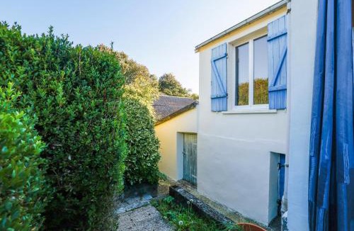 Chateauneuf-du-Faou House | Halte au Bord de l’Aulne