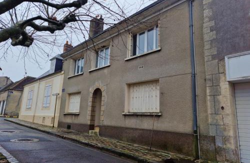 Chateaudun Apartment | Halte Douillette au cœur de la Ville