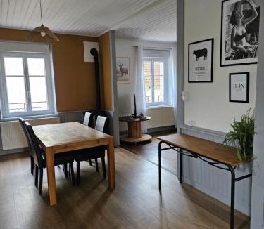 Sommerecourt House | Halte du Mouzon