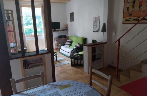 Precy-sur-Oise House | Halte-jardin du hâvre