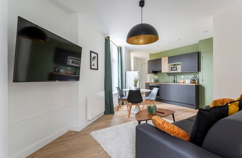 La Guillotiere Apartment | Hamac Suites - T3 refurbished - 6 travellers
