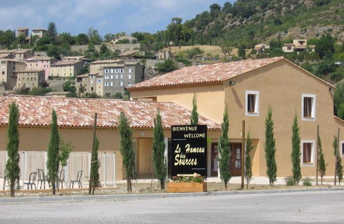 Montbrun-les-Bains Apartment | Hameau des Sources